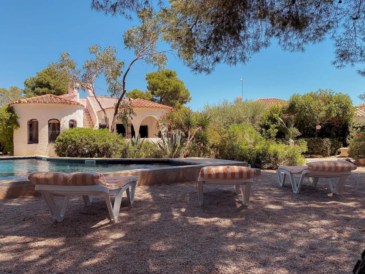 Villa Dos Calas - Bonita Villa De Estilo Rustico Y Piscina De Agua Salada L'Ametlla de Mar Exterior photo